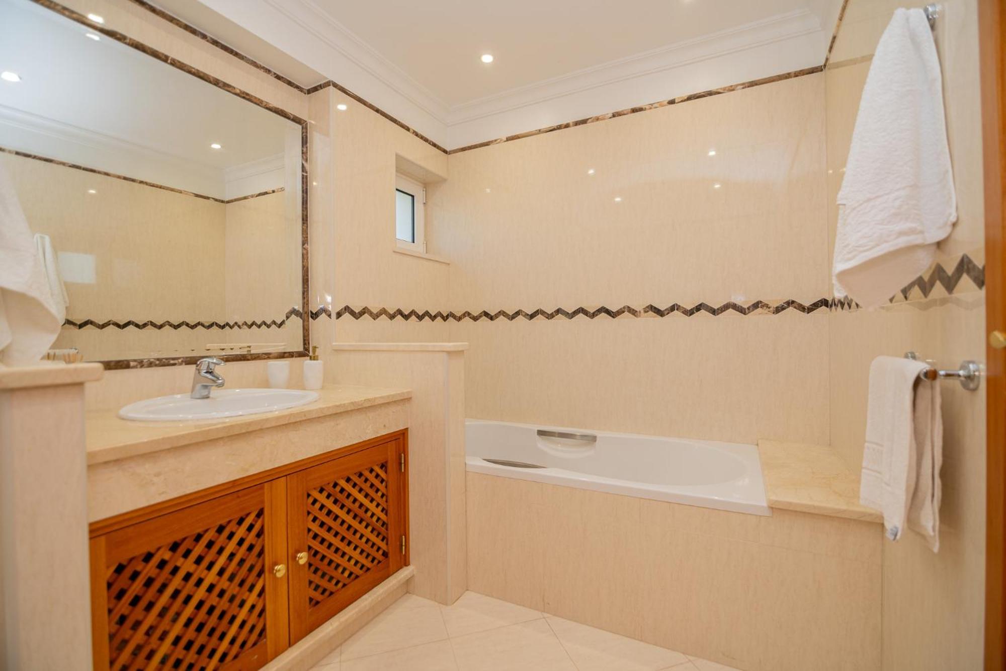 Quinta Da Boa Nova - Cheerful And Spacious 2-Bedroom Duplex Estômbar Eksteriør billede